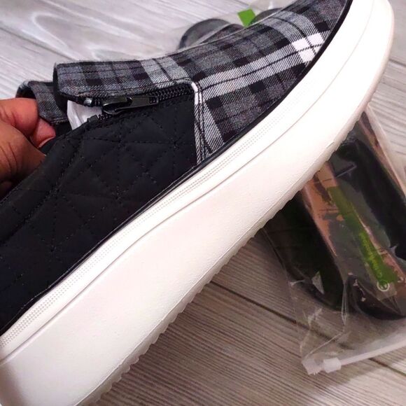 (S-3771) Orthocomfoot Women's Slip On Shoes with Arch Support Sz 39 (8.5) - Picture 11 of 15